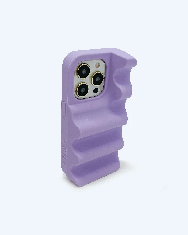 Nami Phone Case in Lilac