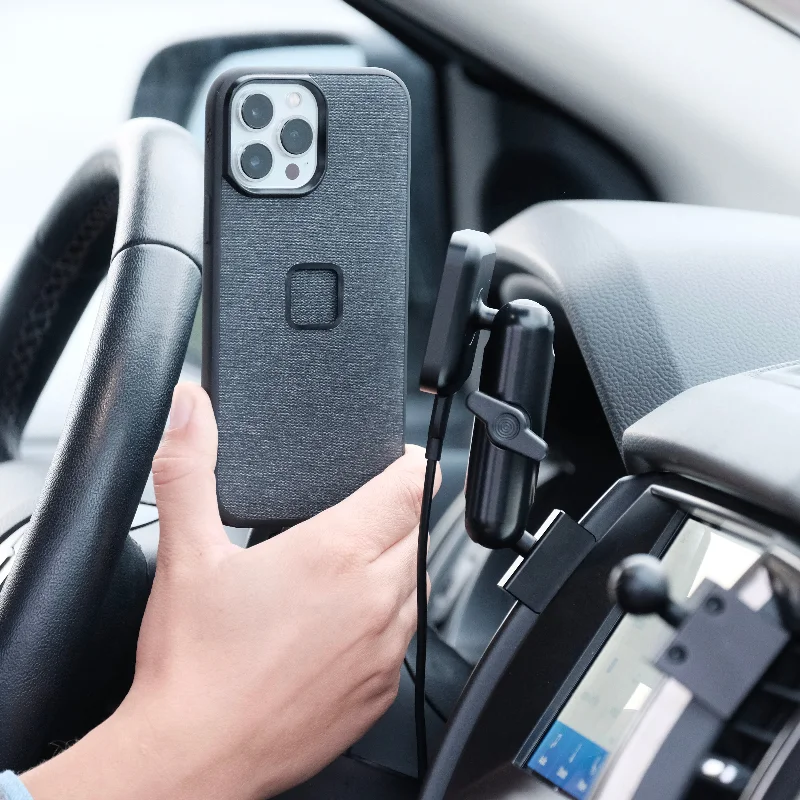 Ford Ranger 2019-2023 Qi2 Magnetic Charging Phone Mount